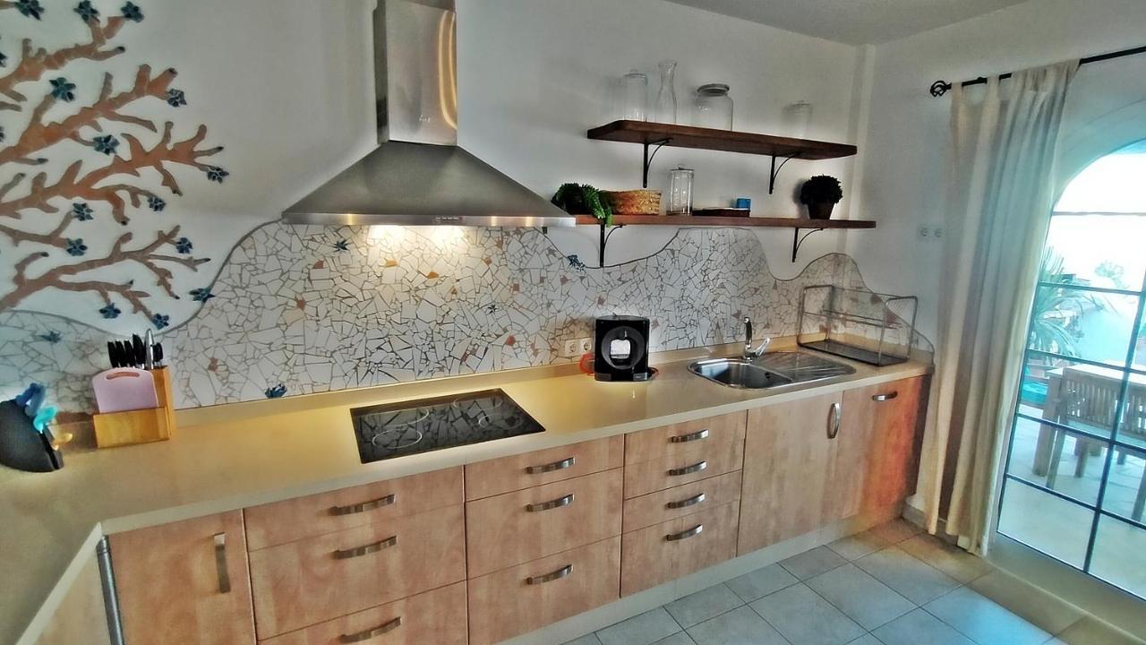 Caleta Beach House Калета-де-Фусте Экстерьер фото