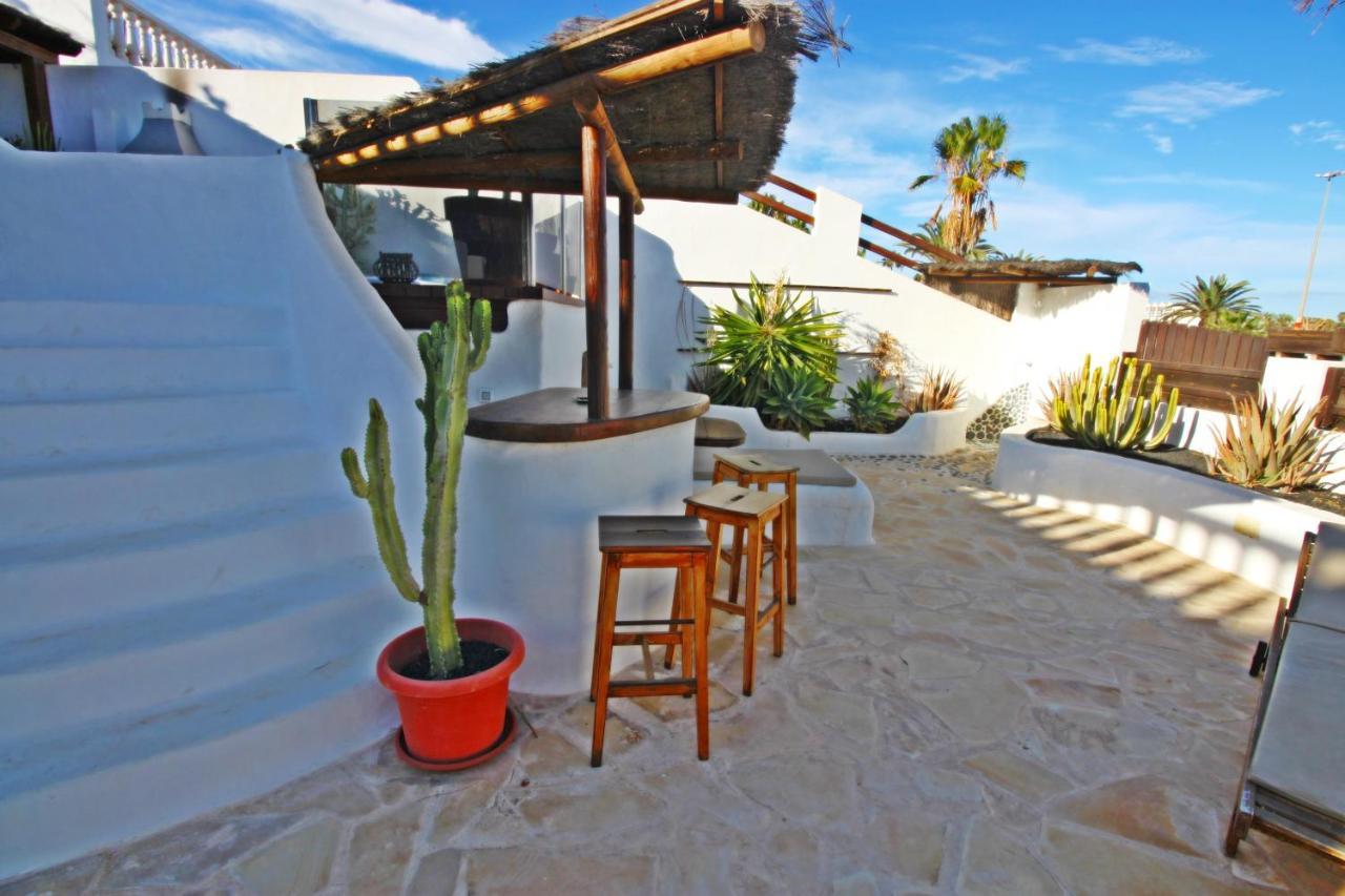Caleta Beach House Калета-де-Фусте Экстерьер фото
